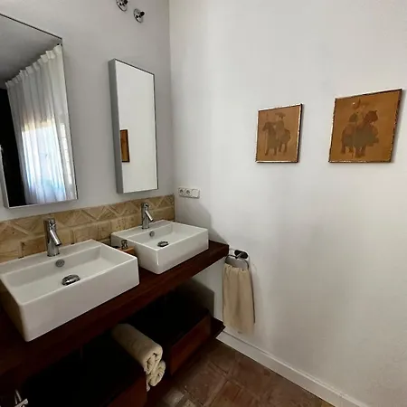 Modern And Cozy Alegria Villa *